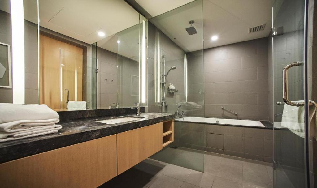 188 Suites Klcc By Signature Apartment Kuala Lumpur Extérieur photo
